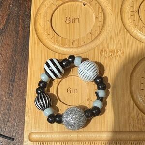 Elegant Black and Silver Beaded Bracelet